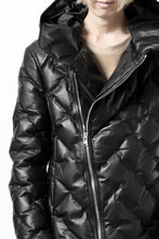 画像をギャラリービューアに読み込む, ISAMU KATAYAMA BACKLASH HOODED DOWN JACKET / LUXURY STEER + POLISH WHITE GOOSE (BLACK)
