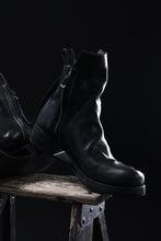 画像をギャラリービューアに読み込む, BORIS BIDJAN SABERI HORSE LEATHER SIDE ZIP BOOTS / OBJECT DYED & MOLDED "BOOT1-F2519M" (BLACK)