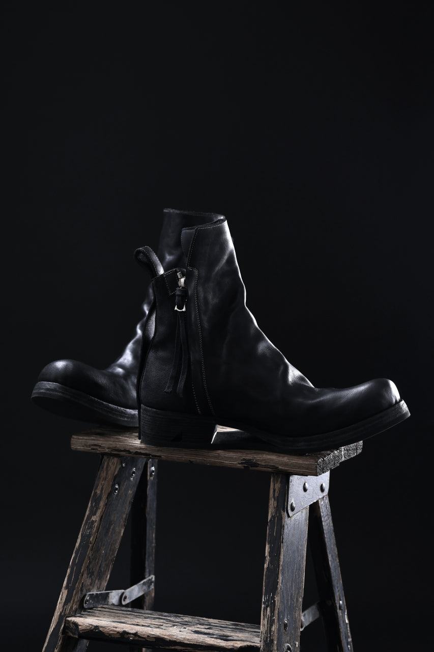 画像をギャラリービューアに読み込む, BORIS BIDJAN SABERI HORSE LEATHER SIDE ZIP BOOTS / OBJECT DYED & MOLDED "BOOT1-F2519M" (BLACK)