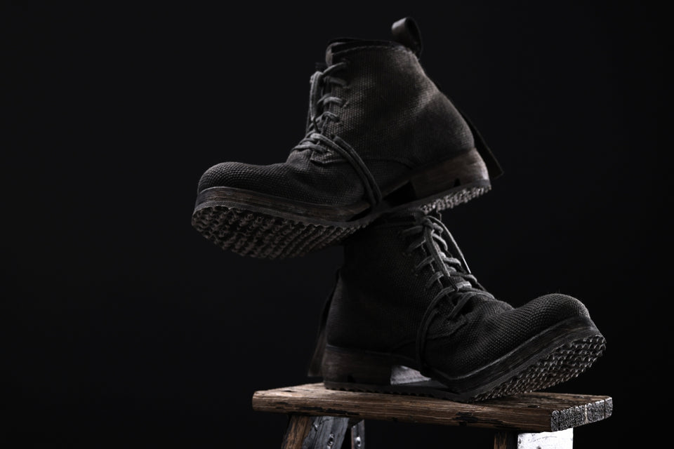 画像をギャラリービューアに読み込む, BORIS BIDJAN SABERI CANVAS FABRIC LACE UP MIDDLE BOOTS / OBJECT DYED & HAND-TREATED "BOOT4" (WEHR GRÜN)