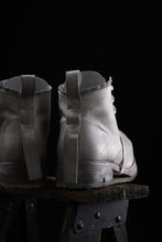 画像をギャラリービューアに読み込む, BORIS BIDJAN SABERI HORSE LEATHER LACE UP MIDDLE BOOTS / WASHED &amp; HAND-TREATED &quot;BOOT4&quot; (LIGHT GREY)