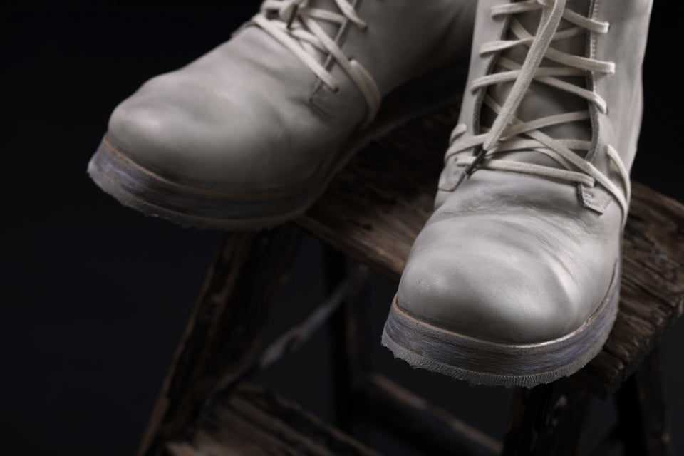 Load image into Gallery viewer, BORIS BIDJAN SABERI HORSE LEATHER LACE UP MIDDLE BOOTS / WASHED & HAND-TREATED "BOOT4" (LIGHT GREY)