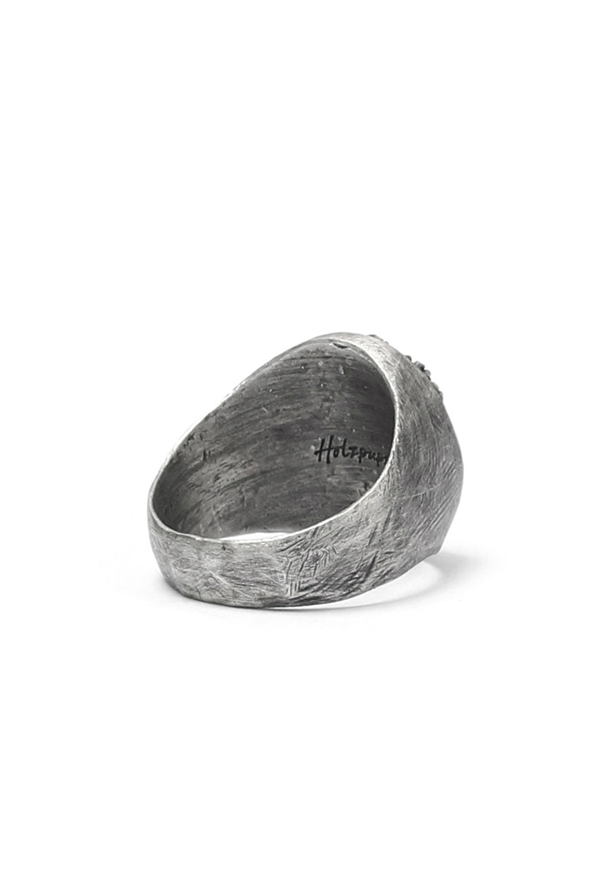 Load image into Gallery viewer, Holzpuppe Barnacle Vertical Oval Silver Ring (BR-519)