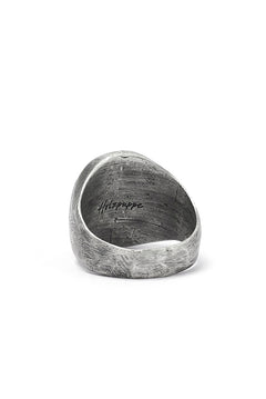 Load image into Gallery viewer, Holzpuppe Barnacle Vertical Oval Silver Ring (BR-519)
