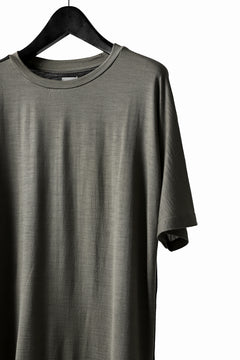 画像をギャラリービューアに読み込む, CAPERTICA ASYMMETRY BI COLOR TEE / SUPER120S WASHABLE WOOL (SEPIA)