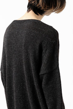 Load image into Gallery viewer, CAPERTICA ALPACA AIR KNIT SWEATER / BABY & FINE ALPACA WOOL (BLACK)
