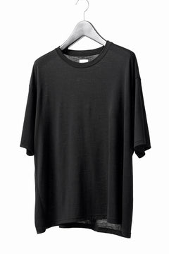 Load image into Gallery viewer, CAPERTICA OVERSIZED H/S TEE / SUPER 120s WASHABLE WOOL JERSEY (BLACK)