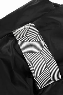 画像をギャラリービューアに読み込む, FACETASM x JIM LAMBIE LONG DOWN MUFFLER (BLACK)