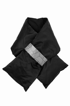 画像をギャラリービューアに読み込む, FACETASM x JIM LAMBIE LONG DOWN MUFFLER (BLACK)