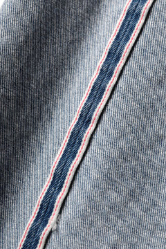 Load image into Gallery viewer, FACETASM CROPPED PRINT DENIM PANTS (INDIGO)