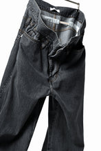 画像をギャラリービューアに読み込む, FACETASM SUPER BIG DENIM PANTS (BLACK)