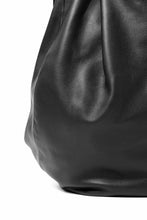 画像をギャラリービューアに読み込む, discord Yohji Yamamoto Y Back Pack BIG / Soft Shrink Cow Leather (BLACK)