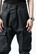 画像をギャラリービューアに読み込む, 11 BY BORIS BIDJAN SABERI CARGO POCKET PANTS / PIGMENT DYED "P21B-F-1481" (DARK BLUE)