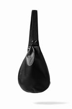 画像をギャラリービューアに読み込む, discord Yohji Yamamoto TUCK ONE SHOULDER BAG / NATURAL SHRINK CALF LEATHER (BLACK)