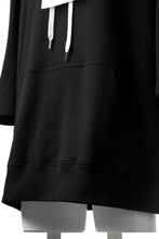 Load image into Gallery viewer, DEFORMATER.® LOGO TAPE HOODIE / LIGHT OZ COTTON (BLACK x WHITE)