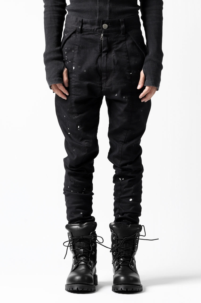 Load image into Gallery viewer, DEFORMATER.® "SPLASH" SLIM FIT JEANS WITH FLAP DETAIL / VERTICAL DENIM (BLACK OVER DYED)