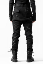 Load image into Gallery viewer, DEFORMATER.® "SPLASH" SLIM FIT JEANS WITH FLAP DETAIL / VERTICAL DENIM (BLACK OVER DYED)