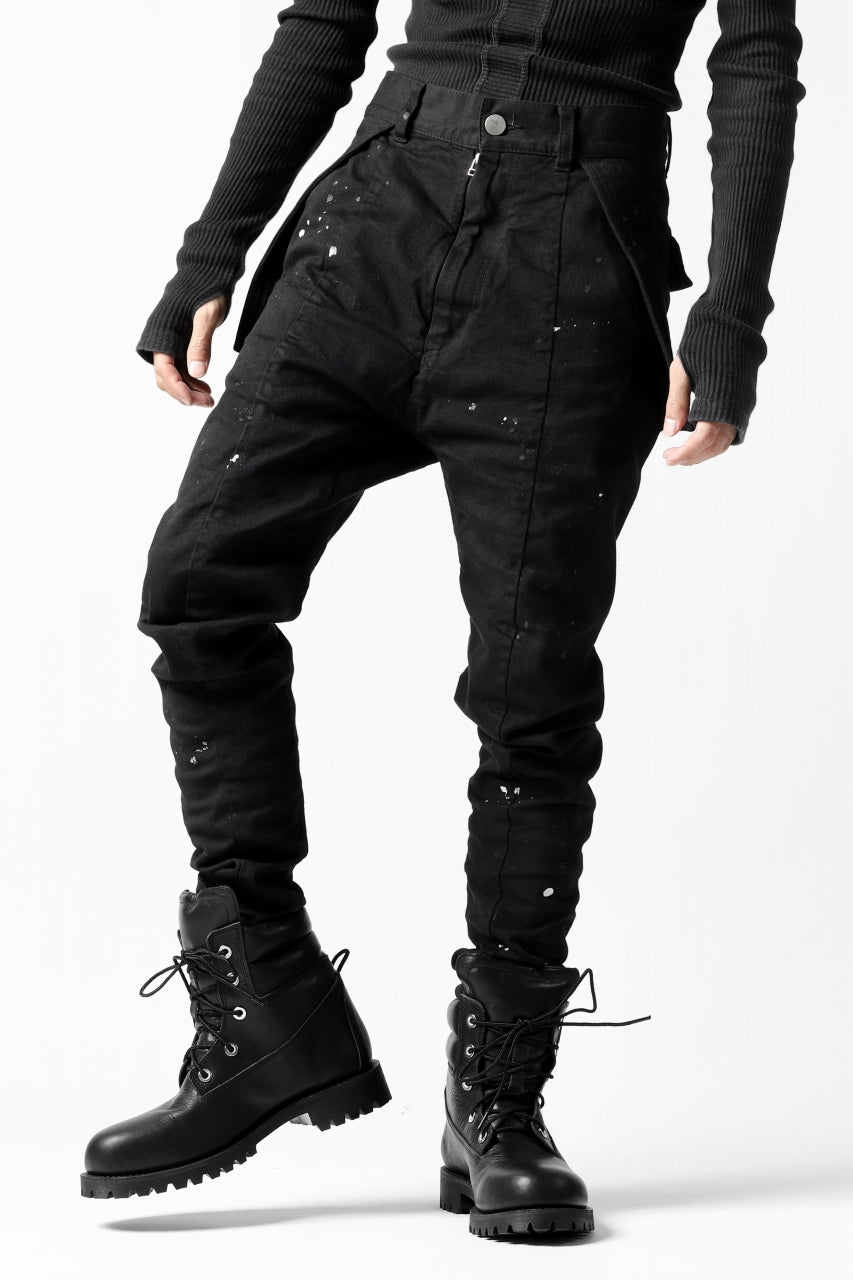 Load image into Gallery viewer, DEFORMATER.® "SPLASH" SLIM FIT JEANS WITH FLAP DETAIL / VERTICAL DENIM (BLACK OVER DYED)