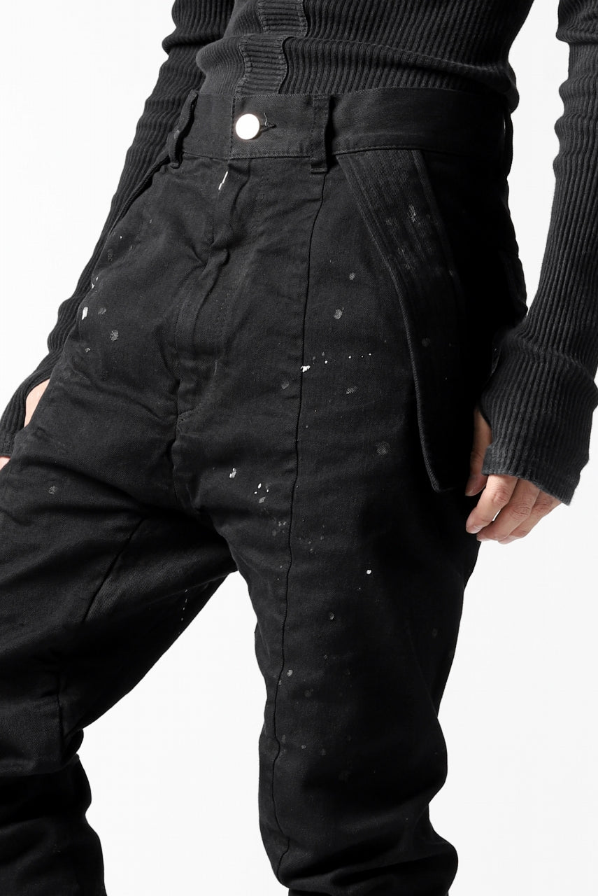Load image into Gallery viewer, DEFORMATER.® "SPLASH" SLIM FIT JEANS WITH FLAP DETAIL / VERTICAL DENIM (BLACK OVER DYED)