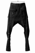 Load image into Gallery viewer, DEFORMATER.® "SPLASH" SLIM FIT JEANS WITH FLAP DETAIL / VERTICAL DENIM (BLACK OVER DYED)