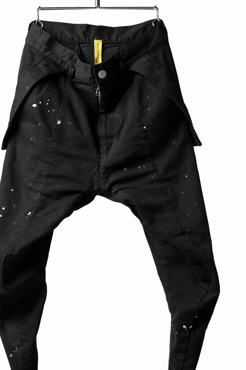 Load image into Gallery viewer, DEFORMATER.® "SPLASH" SLIM FIT JEANS WITH FLAP DETAIL / VERTICAL DENIM (BLACK OVER DYED)