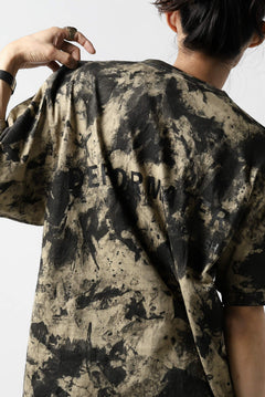 Load image into Gallery viewer, DEFORMATER.® "SPLASH" BACK LOGO TEE / MOTTLED DYING (LIGHT BEIGE)