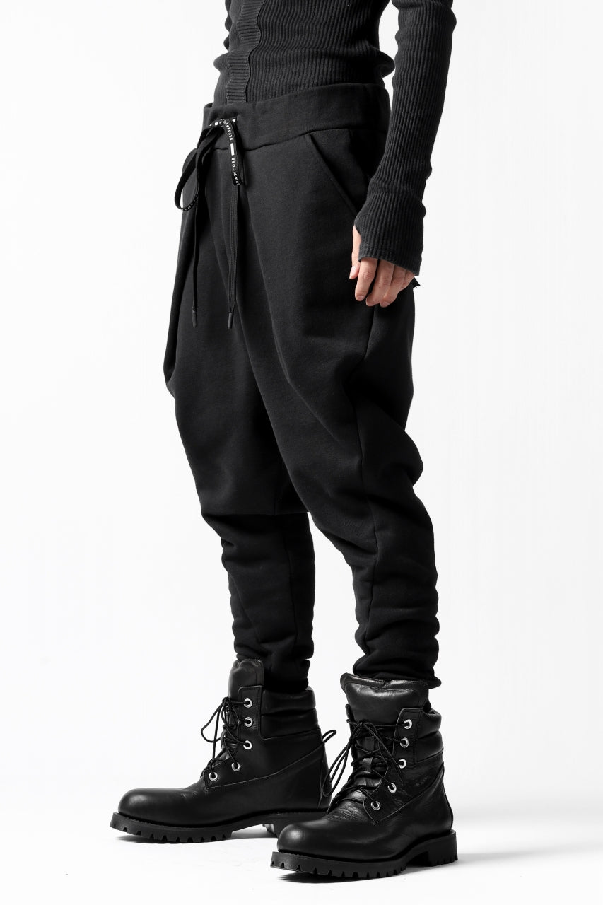 Load image into Gallery viewer, DEFORMATER.® FOLDING TUCK JOGGER PANTS / FLEECY HEAT COTTON (BLACK)