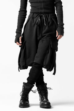 Load image into Gallery viewer, DEFORMATER.® LAYER CARGO PANTS / FLEECY HEAT+WAFFLE JERSEY (BLACK)