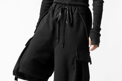 Load image into Gallery viewer, DEFORMATER.® LAYER CARGO PANTS / FLEECY HEAT+WAFFLE JERSEY (BLACK)