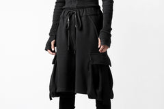 Load image into Gallery viewer, DEFORMATER.® LAYER CARGO PANTS / FLEECY HEAT+WAFFLE JERSEY (BLACK)