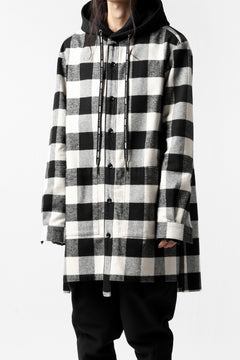 画像をギャラリービューアに読み込む, DEFORMATER.® HOODED SHIRT JACKET / HEAVY FLANNEL PLAID (WHITE×BLACK)
