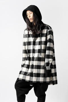 画像をギャラリービューアに読み込む, DEFORMATER.® HOODED SHIRT JACKET / HEAVY FLANNEL PLAID (WHITE×BLACK)
