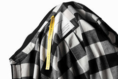 画像をギャラリービューアに読み込む, DEFORMATER.® HOODED SHIRT JACKET / HEAVY FLANNEL PLAID (WHITE×BLACK)