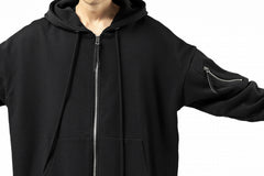 画像をギャラリービューアに読み込む, DEFORMATER.® BOMBER-HOODIE JACKET / SWEAT+WAFFLE JERSEY (BLACK)