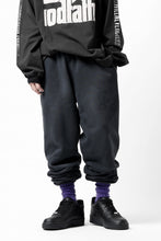 画像をギャラリービューアに読み込む, DEFORMATER.® THREE PROCESSING SWEAT JOGGER PANT - DYED/BIO/FROST EFFECT (VINTAGE BLACK)