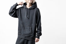 画像をギャラリービューアに読み込む, DEFORMATER.® THREE PROCESSING SWEAT HOODIE - DYED/BIO/FROST EFFECT (VINTAGE BLACK)