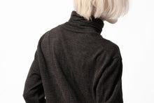 画像をギャラリービューアに読み込む, KLASICA SMOKE SMOOTH TURTLE NECK PULL / JACQUARD KNIT JERSEY (DARK OLIVE)