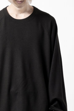 画像をギャラリービューアに読み込む, COLINA TUCK SWEAT TOP / SUPER 140s WASHABLE WOOL (EBONY)