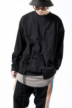 画像をギャラリービューアに読み込む, FACETASM ASSYMETRICAL BELTED LS TOP (BLACK)