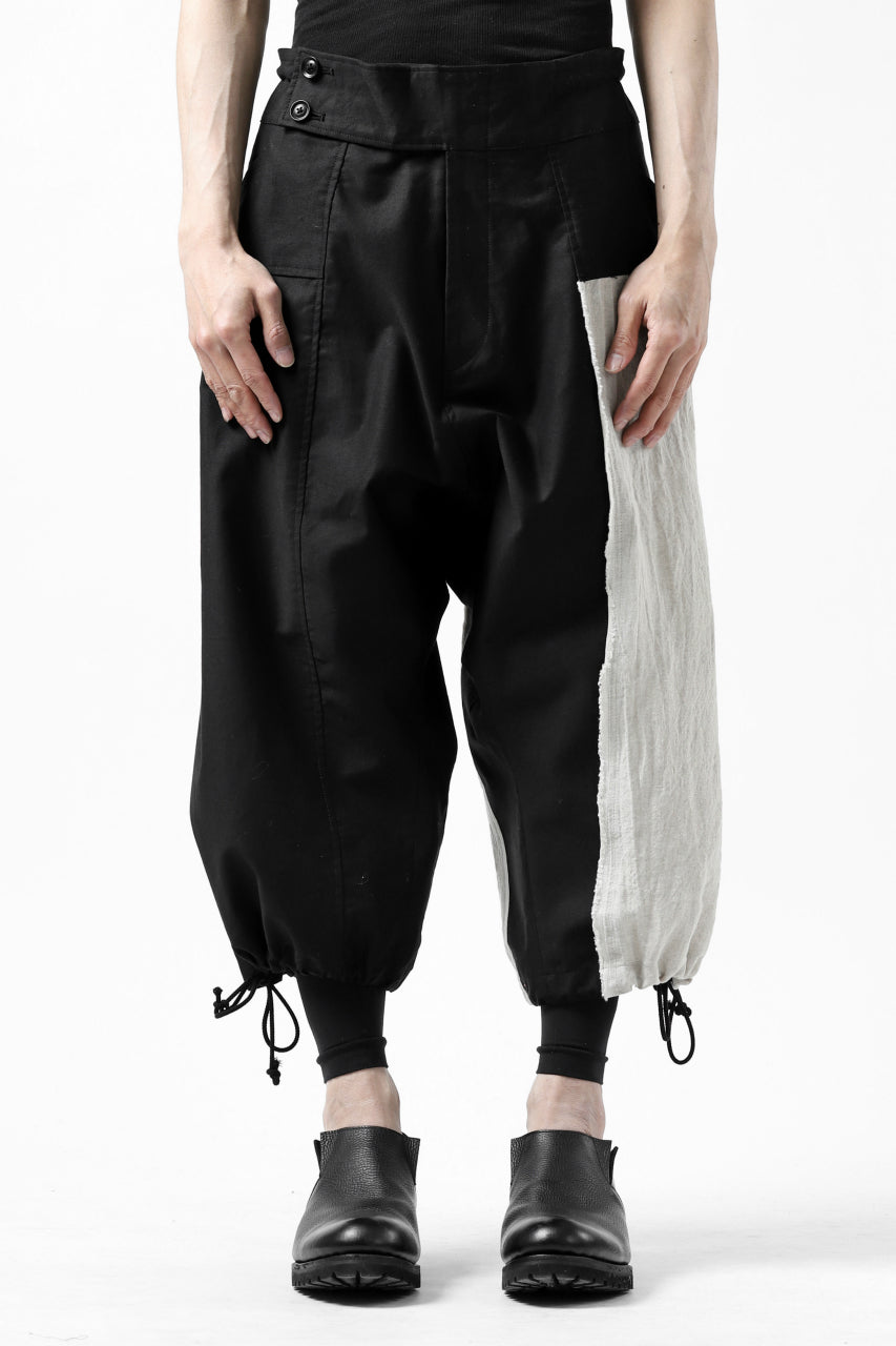Load image into Gallery viewer, Y's BANG ON! No.150 SAROUEL HALF PANTS / CO TWILL + LI (BLACK)