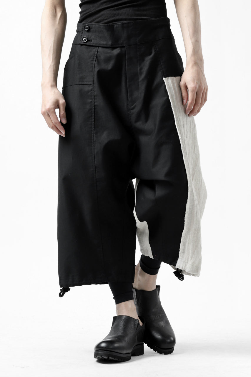 Load image into Gallery viewer, Y's BANG ON! No.150 SAROUEL HALF PANTS / CO TWILL + LI (BLACK)
