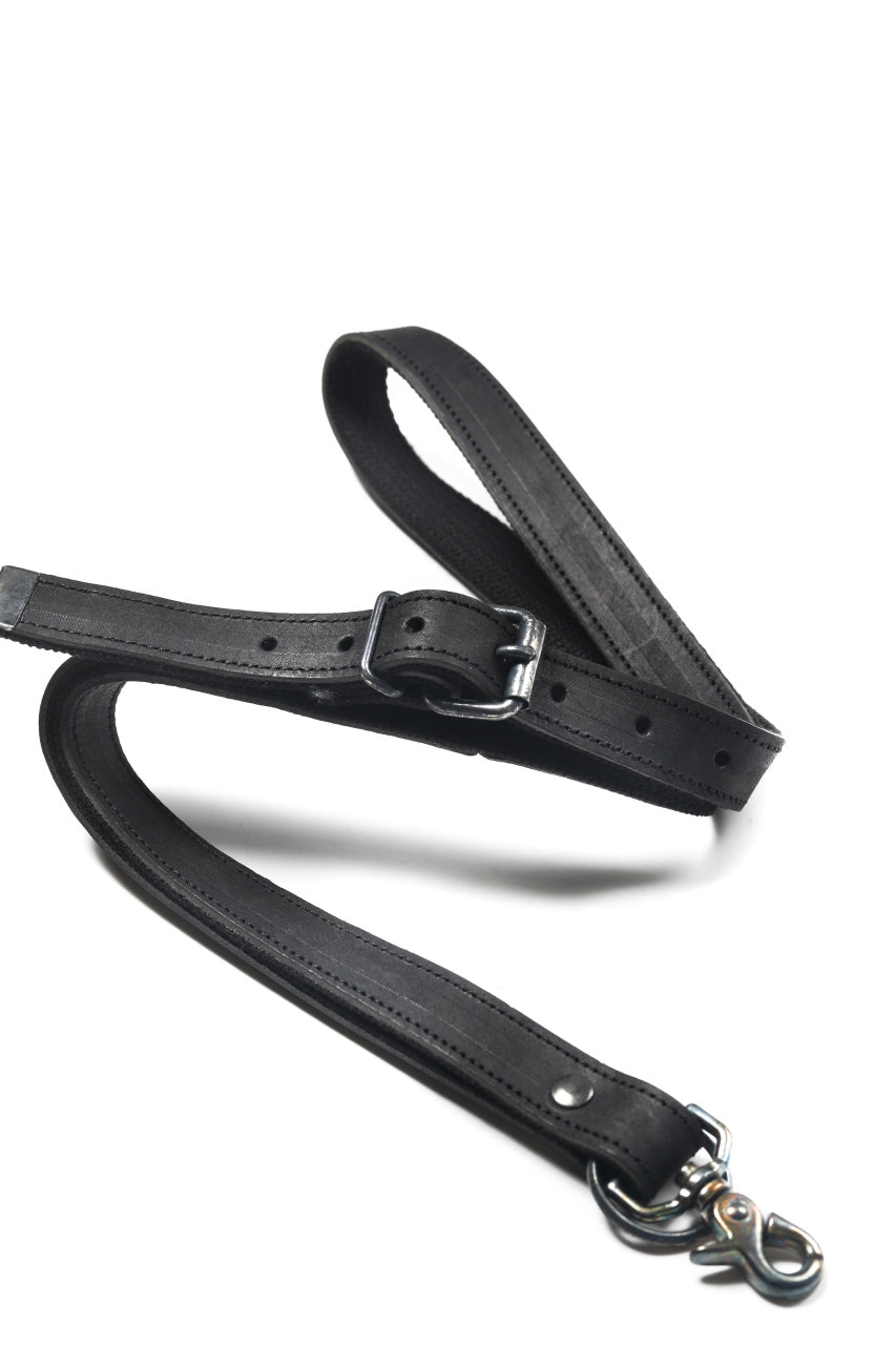 Load image into Gallery viewer, Portaille "Atelier Made" exclusive NECK STRAP / PUEBLO by Badalassi Carlo (BLACK)