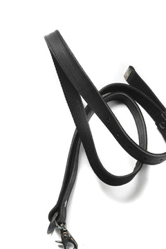 Load image into Gallery viewer, Portaille "Atelier Made" exclusive NECK STRAP / PUEBLO by Badalassi Carlo (BLACK)