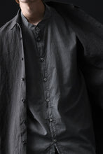 Load image into Gallery viewer, daub SHORT SLEEVE SHIRT / COLD DYED ORGANIC COTTON (GREY)