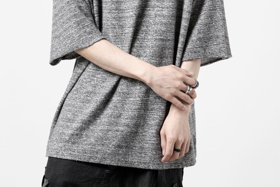 Load image into Gallery viewer, ISAMU KATAYAMA BACKLASH RANDOM PILE FABRIC SHORT SLEEVE CUT & SEWN (GREY)