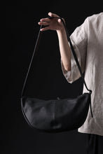 画像をギャラリービューアに読み込む, ISAMU KATAYAMA BACKLASH exclusive UTILITY BAG / GUIDI OILED CALF (BLACK)