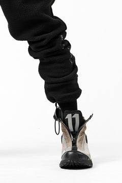 画像をギャラリービューアに読み込む, A.F ARTEFACT "FLUFFY" EMBROIDERED TRACK PANTS / BomberFLEECE (BLACK)