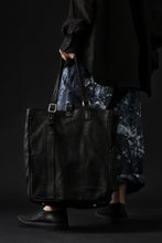 Load image into Gallery viewer, ISAMU KATAYAMA BACKLASH TOTE BAG / DOUBLE SHOULDER OBJECT DYED (BLACK) ※