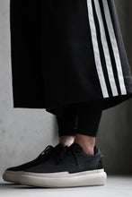 画像をギャラリービューアに読み込む, Y-3 Yohji Yamamoto AJATU COURT FORMAL SNEAKERS (BLACK/BLACK/CLEARBROWN)