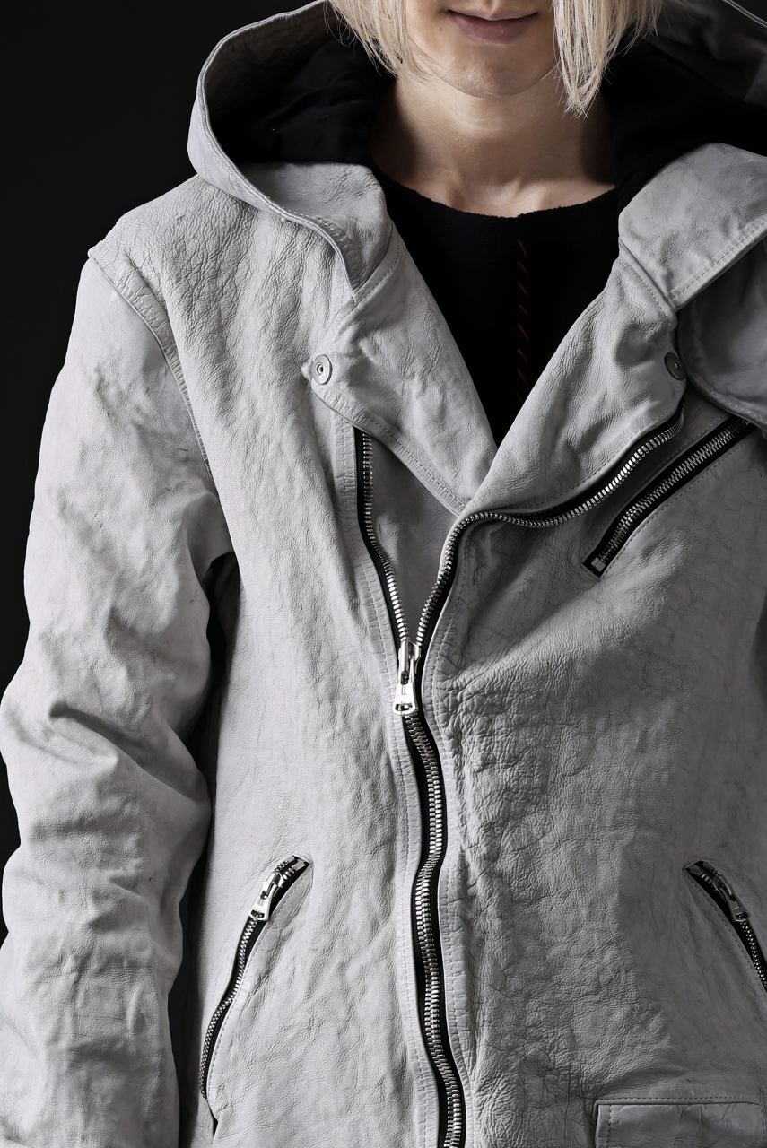 Load image into Gallery viewer, ISAMU KATAYAMA BACKLASH HOODED RIDERS JACKET / NATURAL DYED & GARMENT WASHED JP CALF (WHITE)